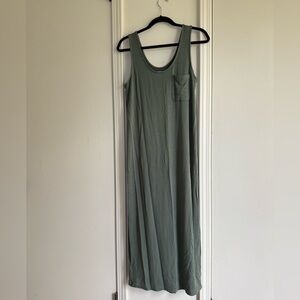 Lou & Grey Green Sleeveless Midi Sundress